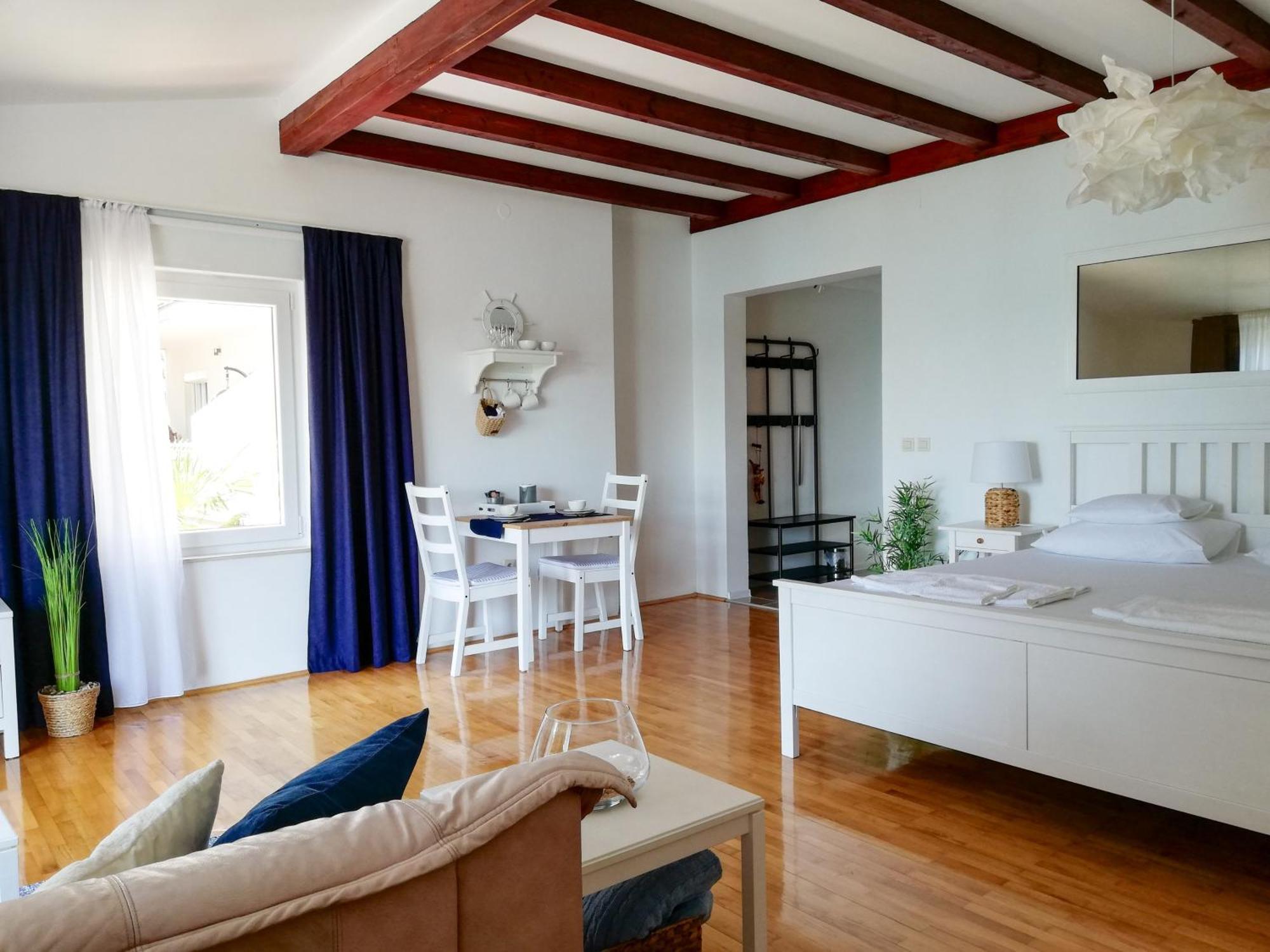 Bed & Breakfast Pansion Rade Hotell Pirovac Rom bilde