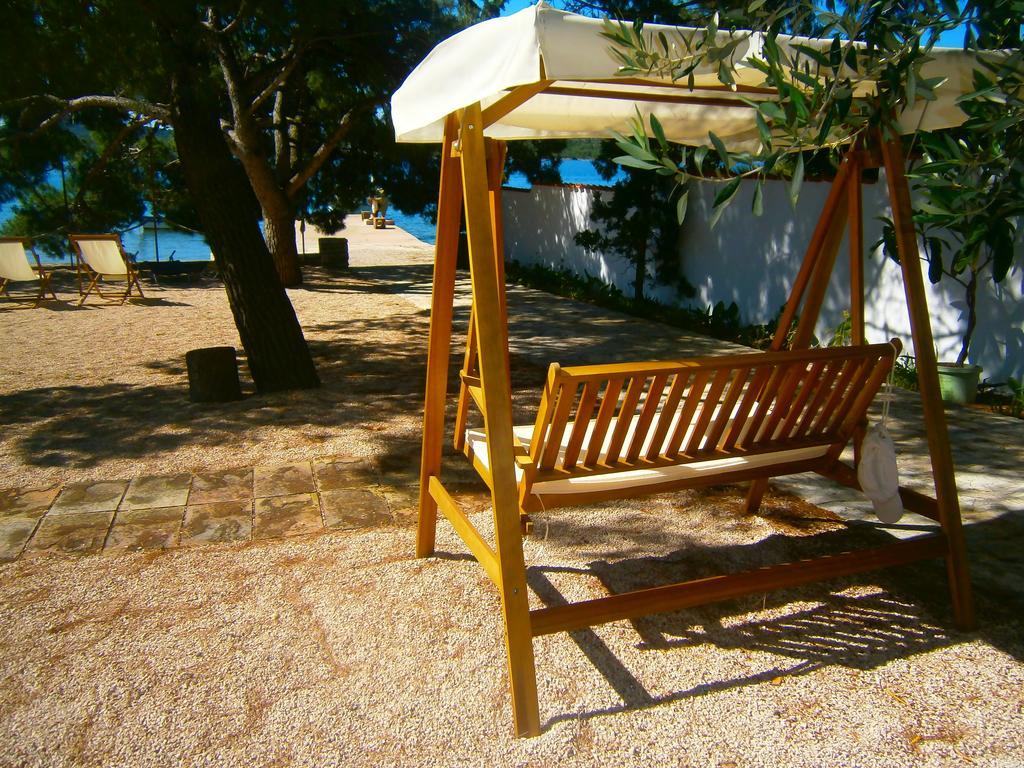 Bed & Breakfast Pansion Rade Hotell Pirovac Eksteriør bilde